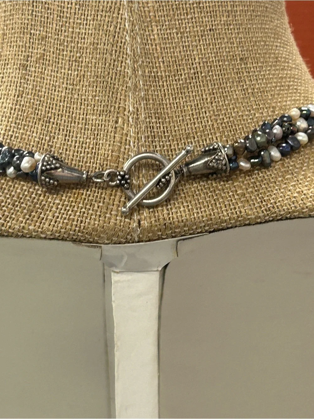Beautiful Sterling Silver Gray Freshwater Pearl choker Necklace